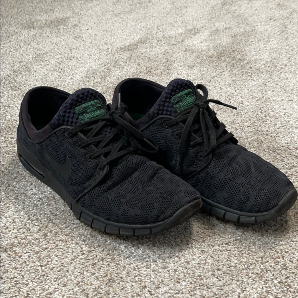 Nike SB Janoski Black/Black